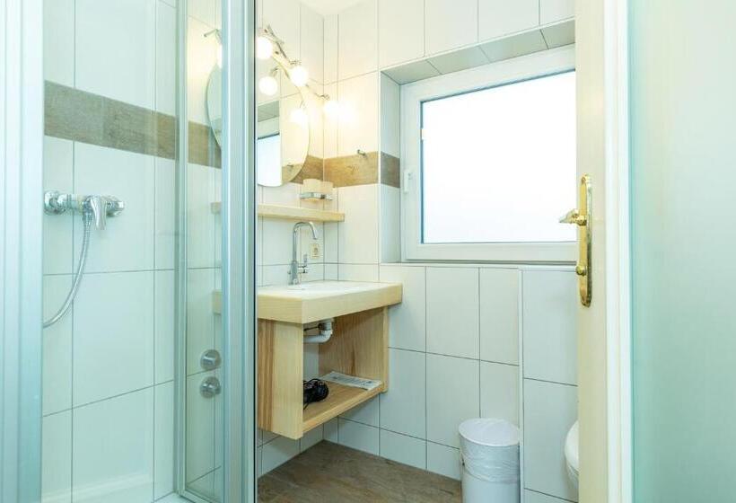 스탠다드 트리플 룸, Ruperti   Gästehaus