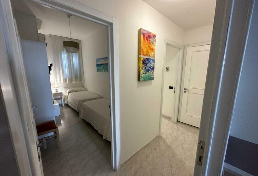 ファミリールーム, Porto Cesareo