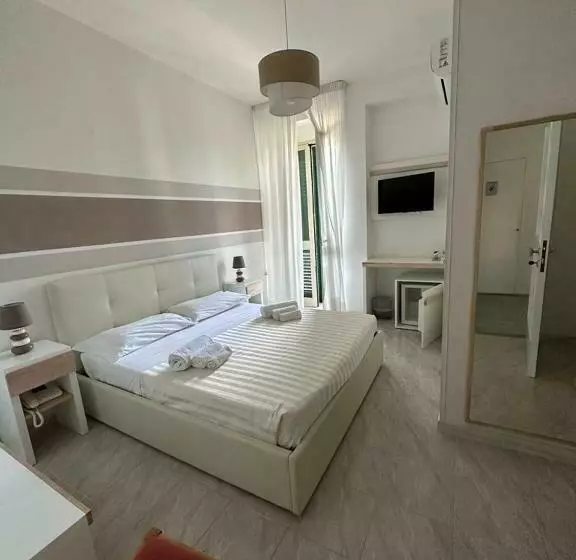 اتاق استاندارد, Porto Cesareo