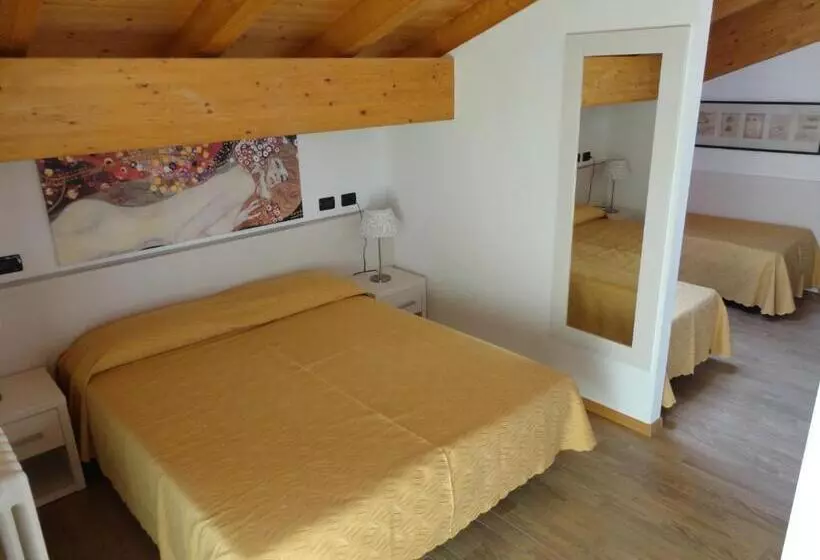 Huoneisto 1 Makuuhuone Parveke, Residence Hotel Miralago
