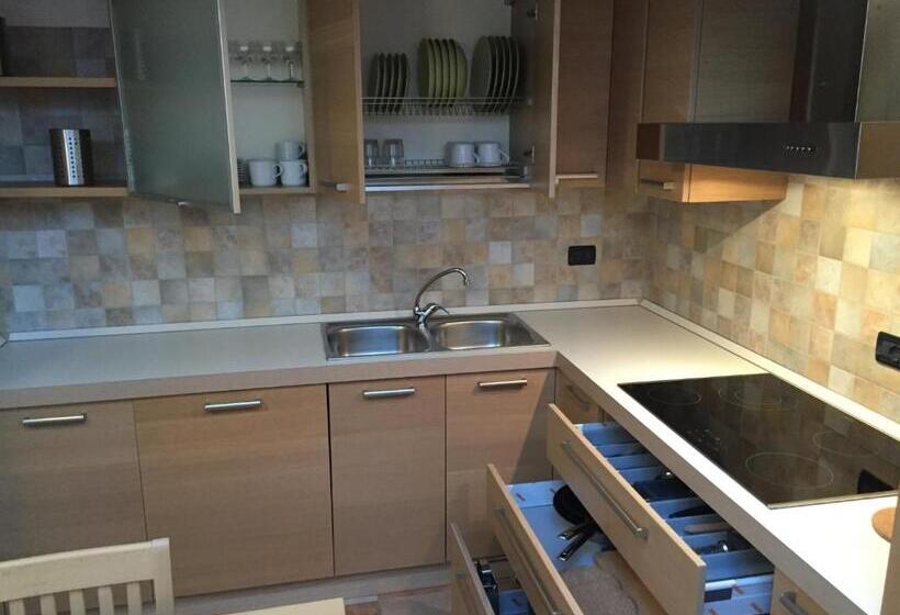 דירת שני חדרים, Residence Hotel Miralago