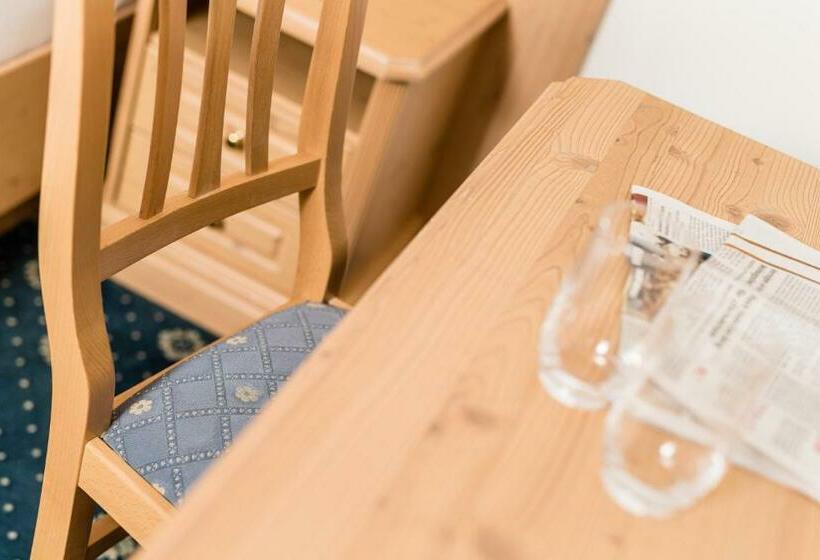 חדר סטנדרט עם מרפסת, Almina