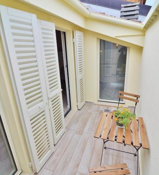 Apartamento Ático 1 Quarto, Aromi Piccolo