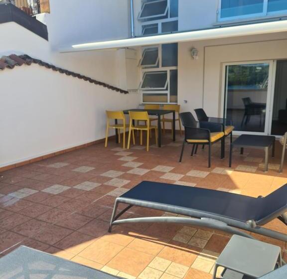 1 Bedroom Apartment Lake View, Aromi Piccolo