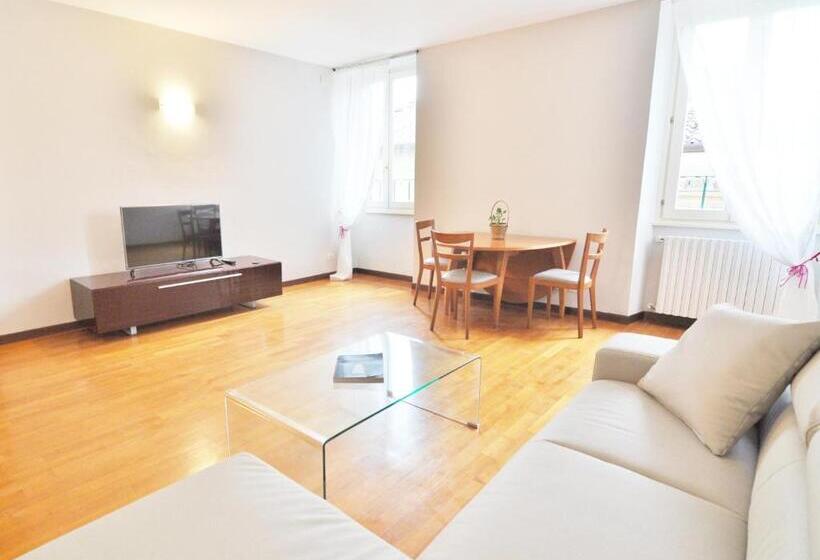 شقة غرفتين, Aromi Piccolo