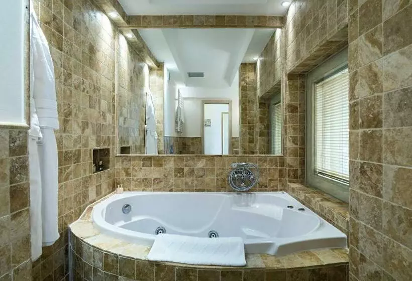 Deluxe Suite Sea View, Azimut