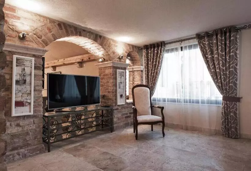 سوییت دوبلکس, Azimut