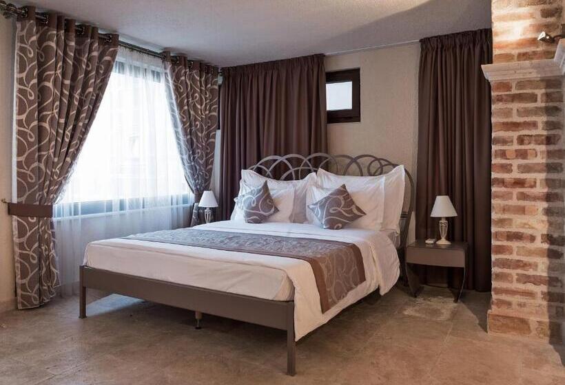 سوییت دوبلکس, Azimut