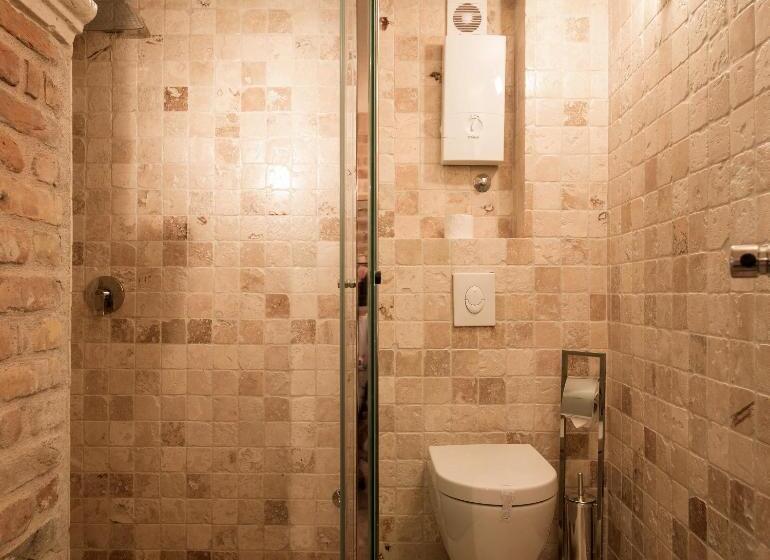 سوییت دوبلکس, Azimut