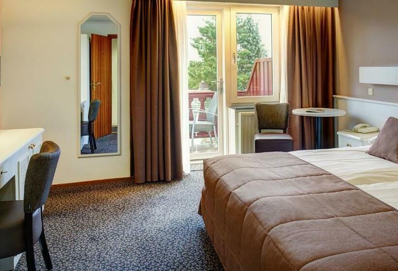 اتاق استاندارد با بالکن, Berg En Dal