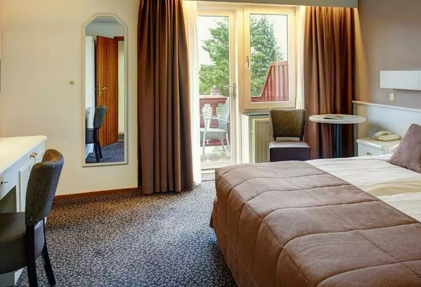 Standard Room with Balcony, Berg En Dal