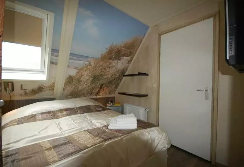 Basic-huone, Bij Hen Op Ameland