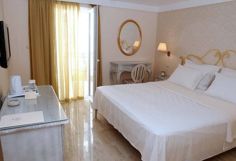 سوییت با چشم‌انداز دریا, Azimut