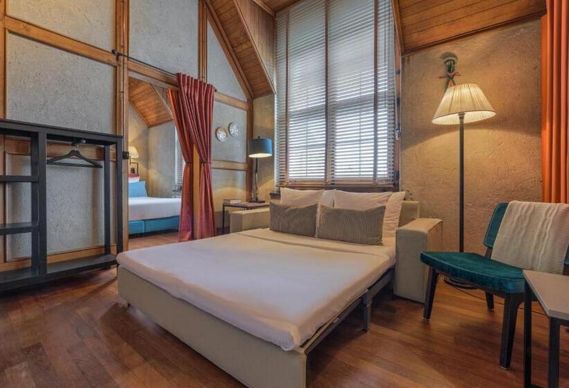 سوییت خانوادگی, Boutique Hotel The Roosevelt