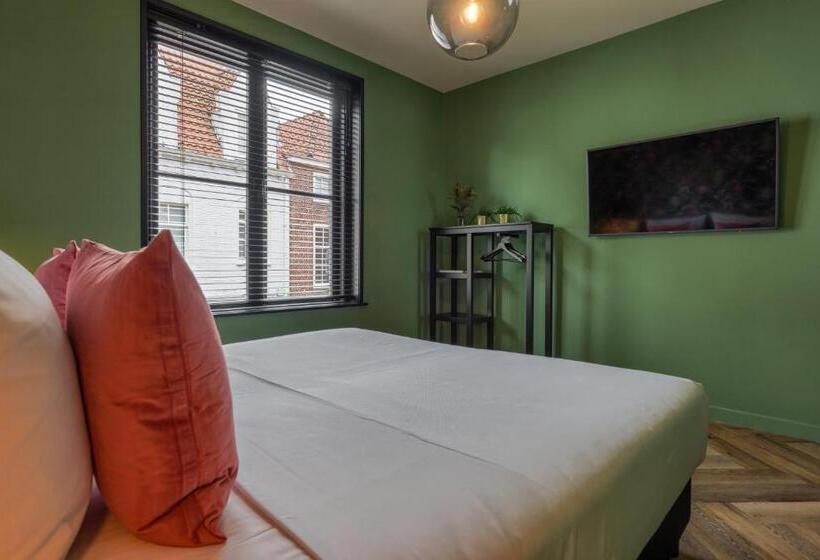 آپارتمان 1 خوابه با تراس, Boutique Hotel The Roosevelt