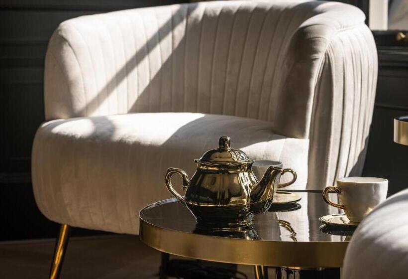 Люкс Повышенной Комфортности, Boutique Hotel The Roosevelt