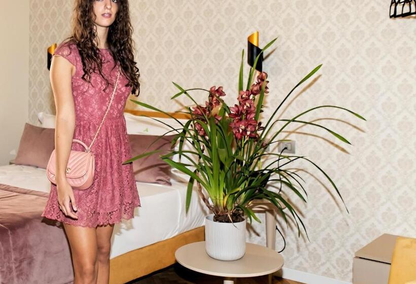 اتاق استاندارد, Caravita