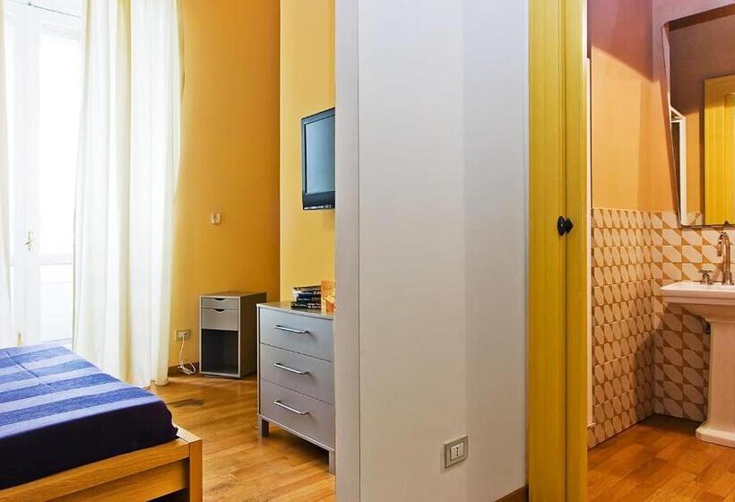 スタンダードトリプルルーム, Casa Astarita