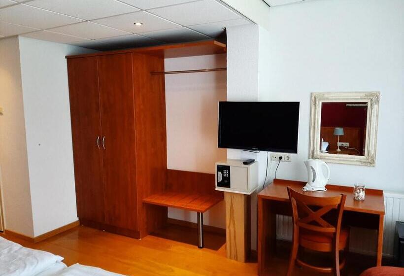 コンフォートシングルルーム, De Dennen