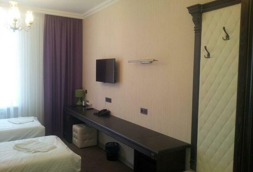 اتاق استاندارد, D'rami