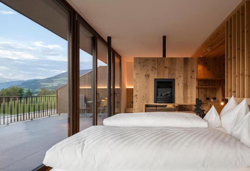 סוויטה, Fischer