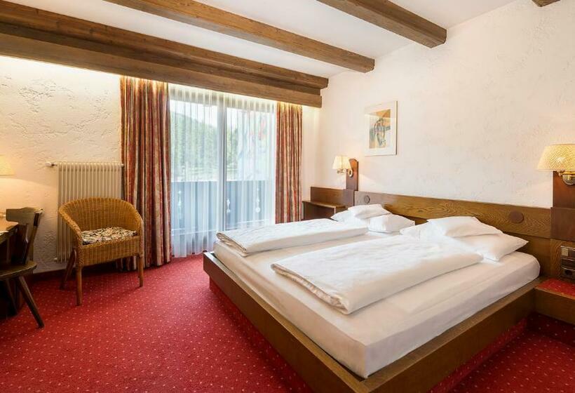 חדר קומפורט, Gratschwirt