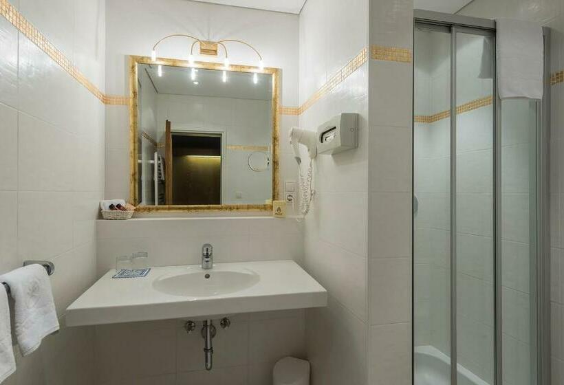 חדר קומפורט, Gratschwirt