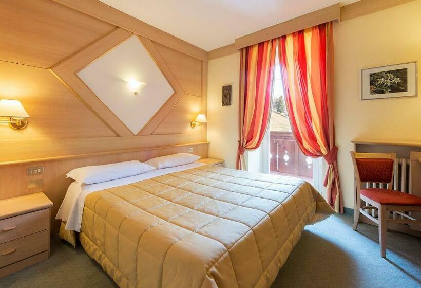 اتاق راحتی, La Serenella