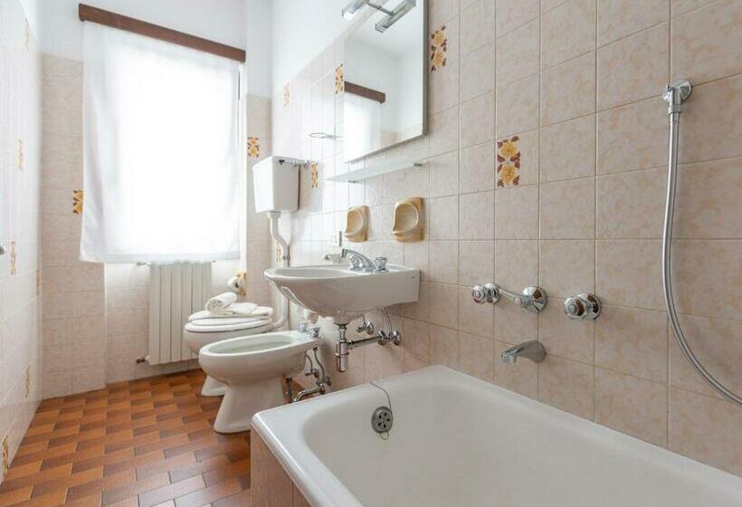 اتاق استاندارد, Meublè Adler   Rooms & Mountain Apartments