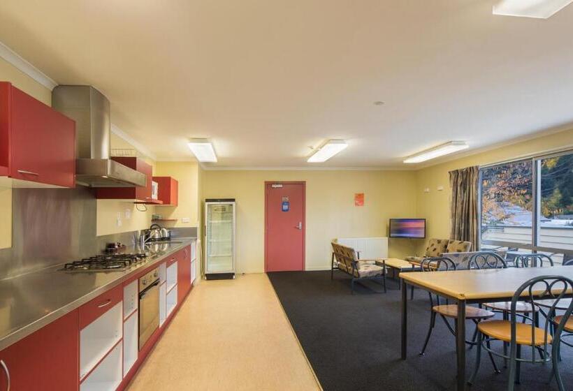 标准间, Pinewood Queenstown