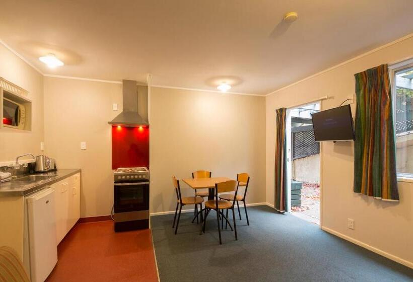 חדר סטודיו סטנדרד, Pinewood Queenstown