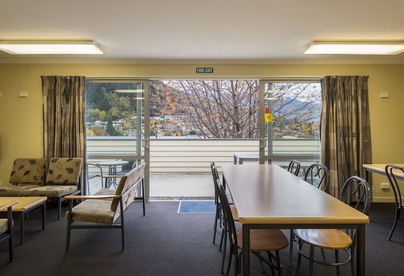 标准间, Pinewood Queenstown