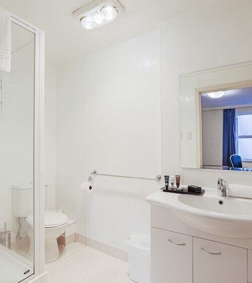 标准工作室, Pinewood Queenstown