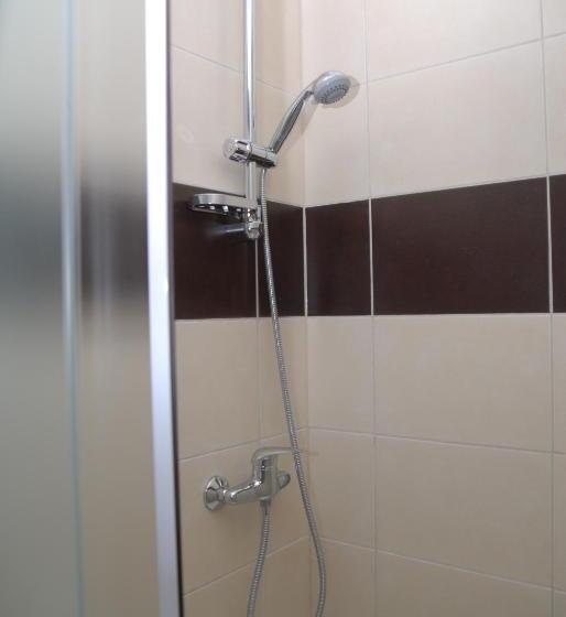 Номер Стандарт Трехместный, Rooms Levicki