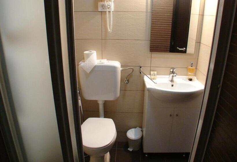 Номер Стандарт, Rooms Levicki