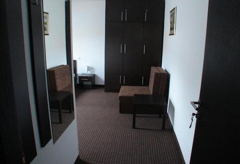 Четырехместный Номер Стандарт, Rooms Levicki