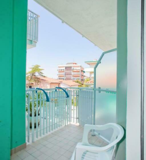 Pokój Jednoosobowy Standard z Balkonem, Sanremo