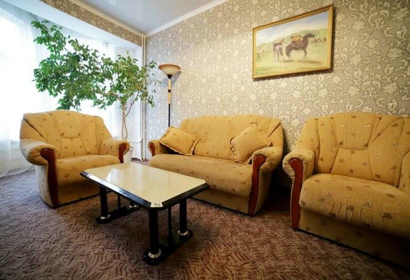 اتاق لوکس, Silk Road Lodge