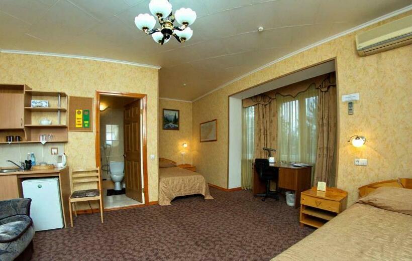 اتاق سوپریور, Silk Road Lodge