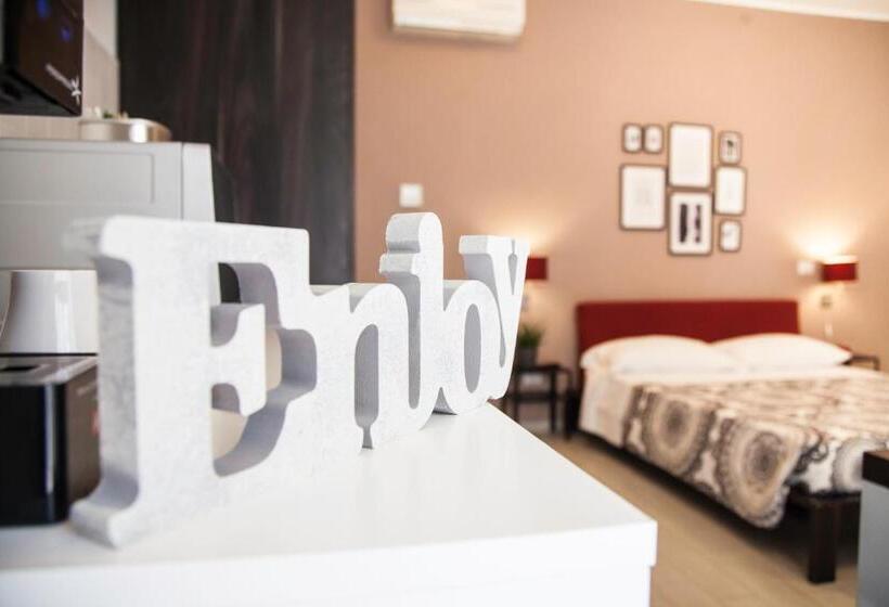 חדר סטנדרט עם מרפסת, St. Peter S View Apartment