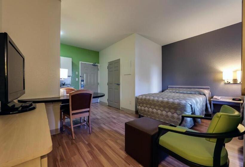חדר סטנדרט מותאם לאדם עם מוגבלויות, Studio 6 Toronto   Mississauga With Kitchenettes