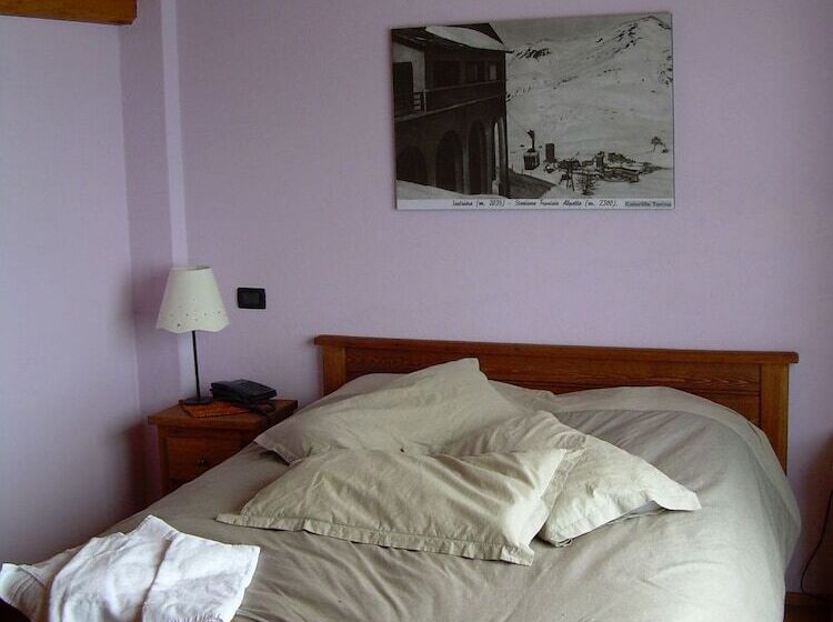 Номер Стандарт, Tana Della Volpe