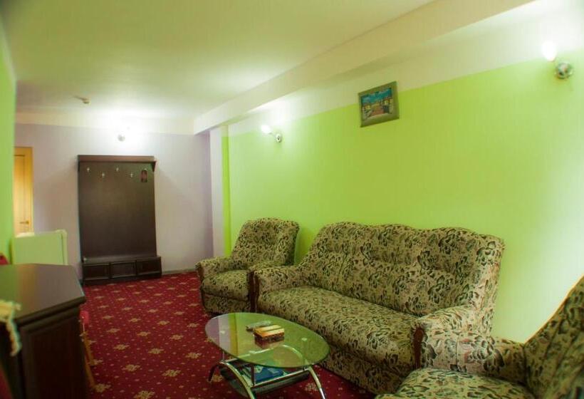 اتاق استاندارد, World Of Gold