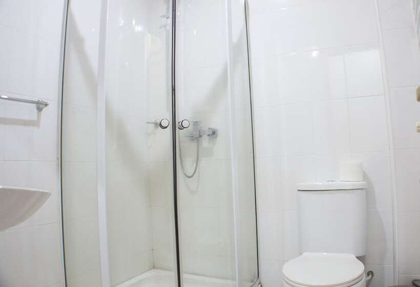 اتاق استاندارد, World Of Gold