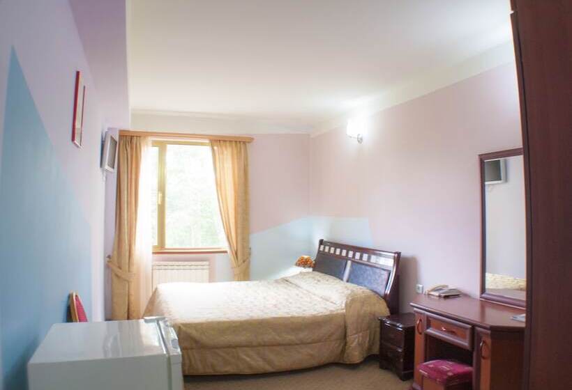 اتاق استاندارد, World Of Gold