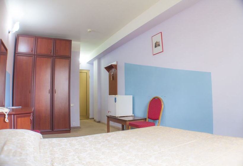 اتاق استاندارد, World Of Gold