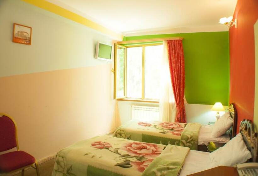 اتاق استاندارد, World Of Gold