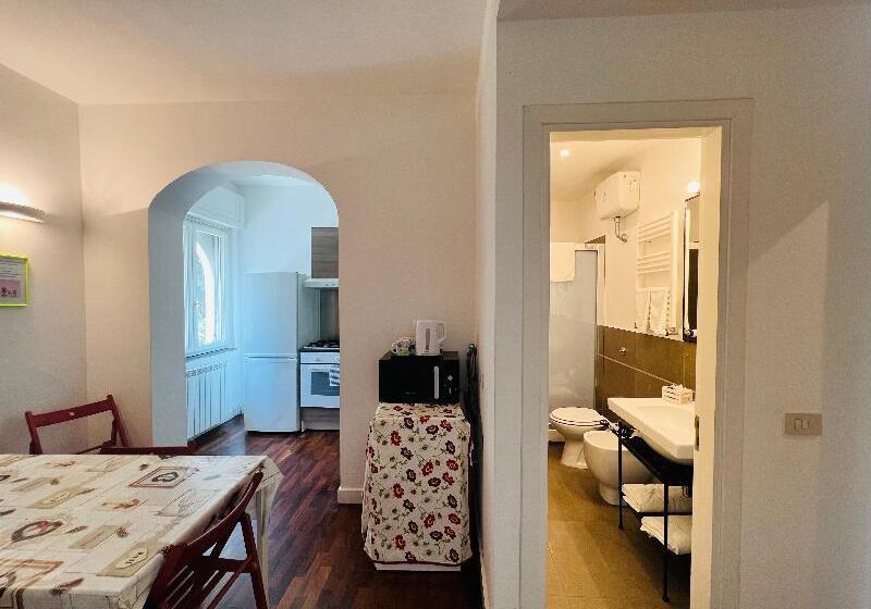 דירת שני חדרים, Yourhome   Villa Sorrento