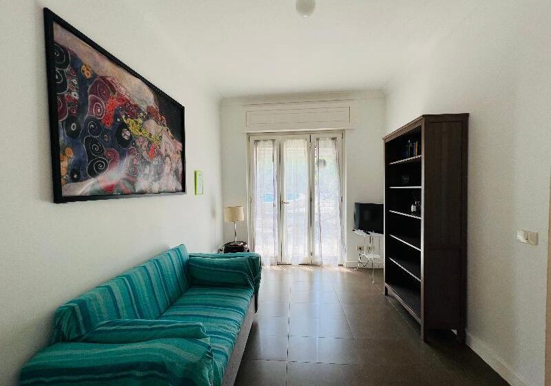 דירת שני חדרים, Yourhome   Villa Sorrento