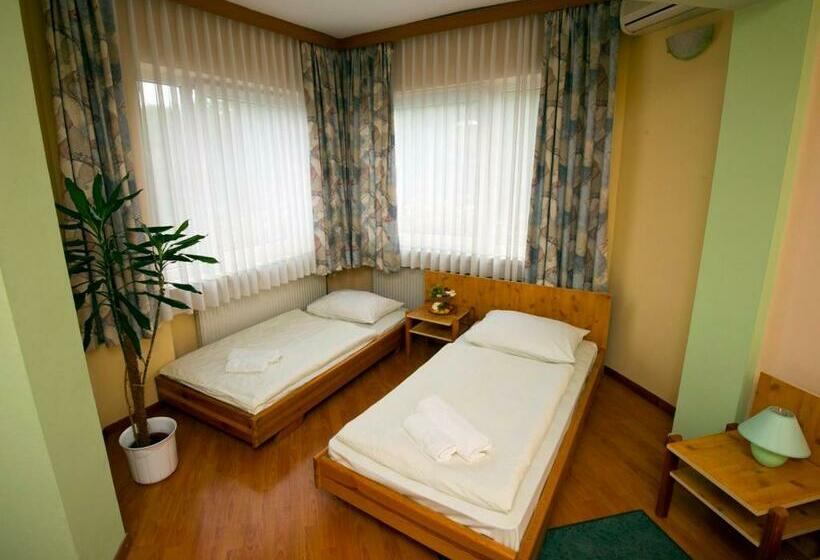 Трехместный Номер Комфорт, Motel Kod Bakija